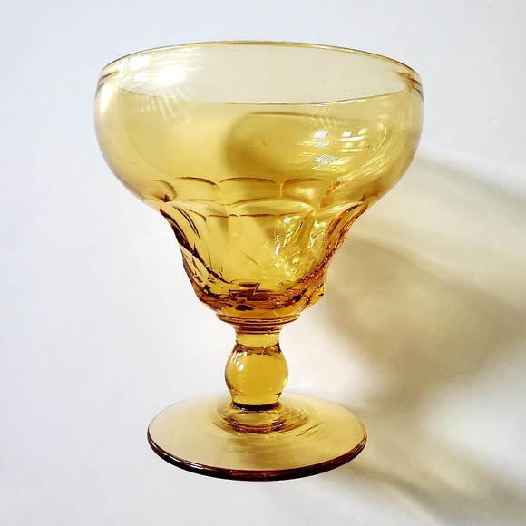 VTG Amber Glass Faceted Pedestal Glass Dessert Servers 4pcs MCM Retro Regency - Picture 6 of 6